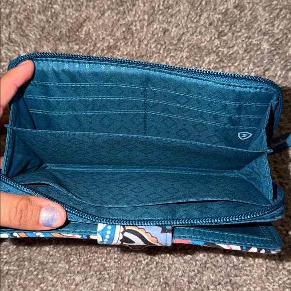 Vera Bradley Haymarket Paisley Jewel Turnlock Wallet - Picture 5 of 10